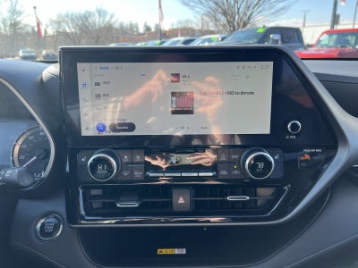 2023 Toyota Highlander XLE