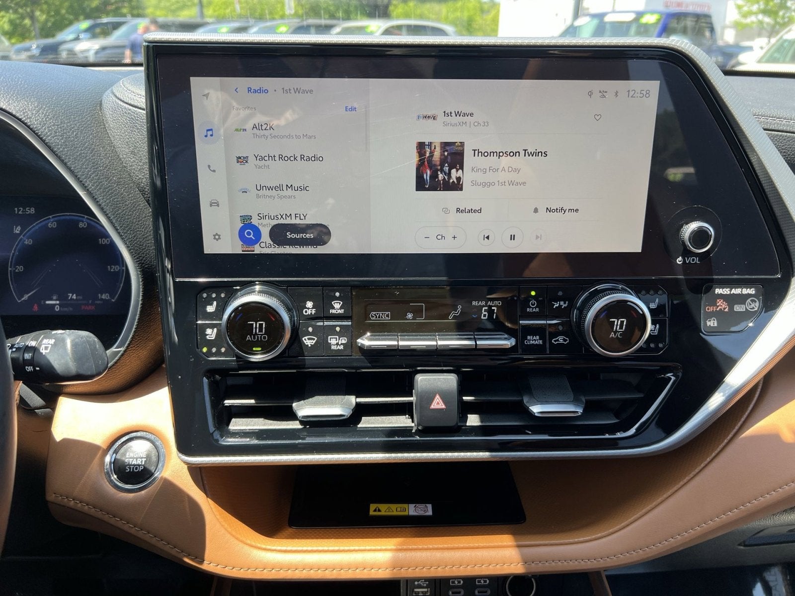 2023 Toyota Highlander Platinum