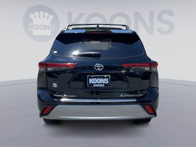 2023 Toyota Highlander Platinum
