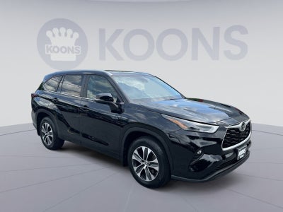 2024 Toyota Highlander XLE