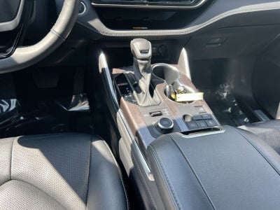 2024 Toyota Highlander Limited