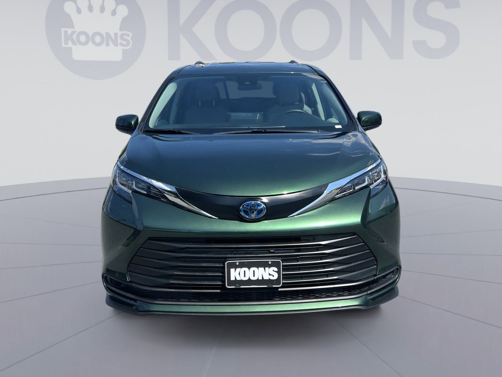 2022 Toyota Sienna LE