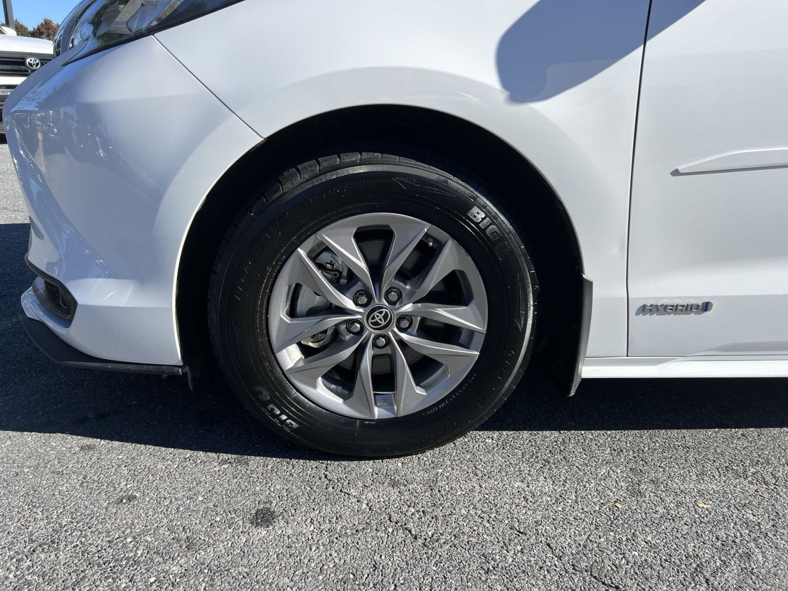 2021 Toyota Sienna LE