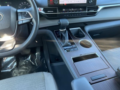 2021 Toyota Sienna LE