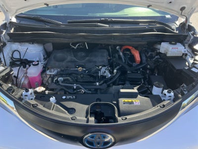 2021 Toyota Sienna LE