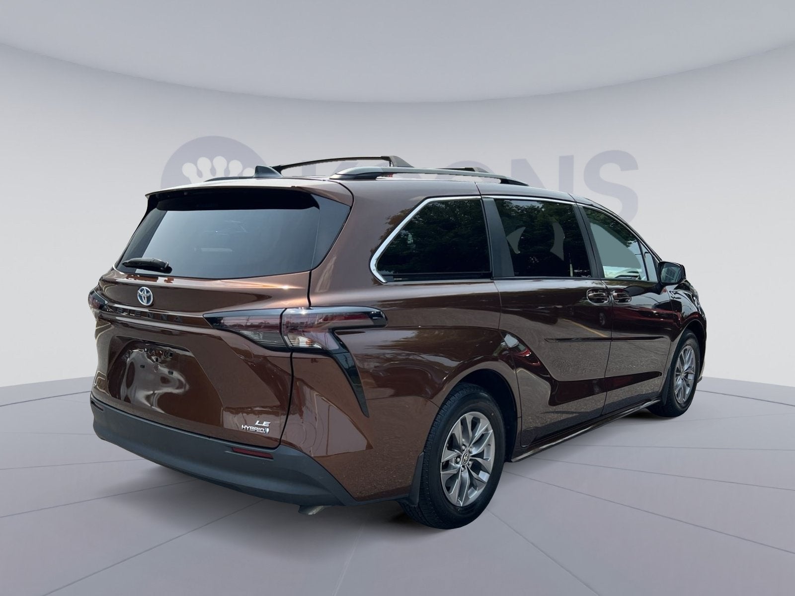 2023 Toyota Sienna LE