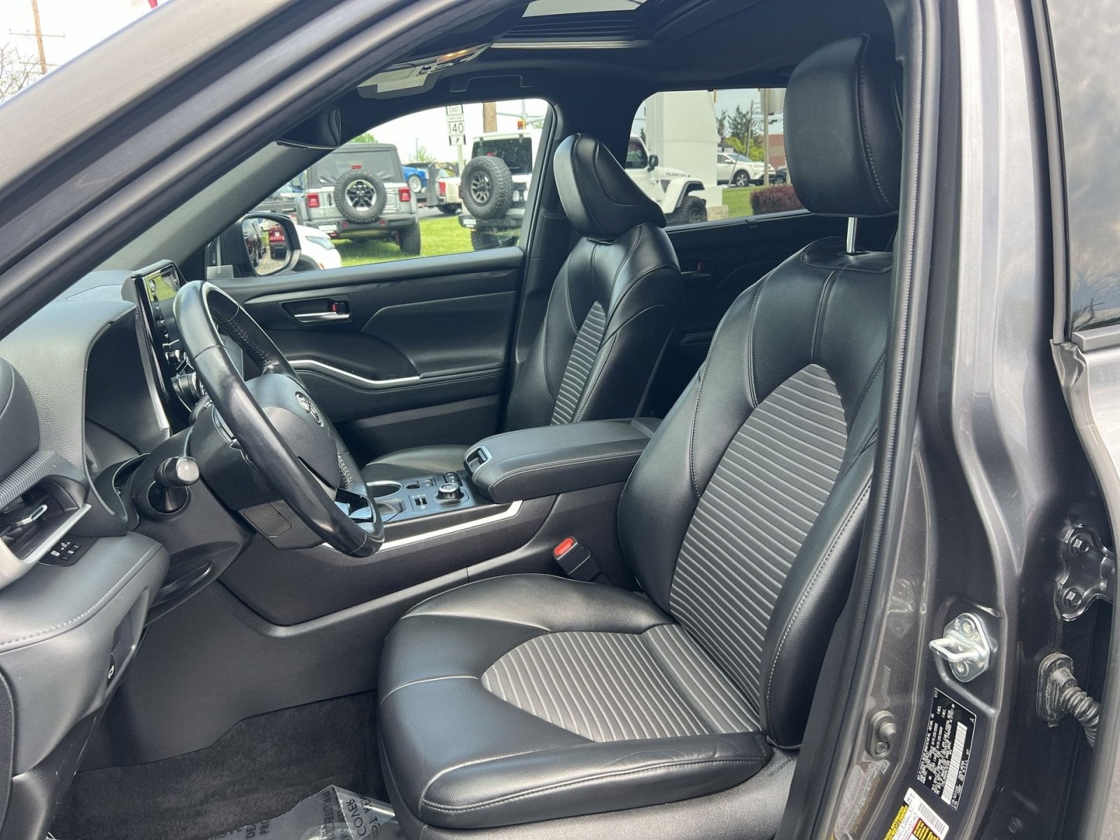 2022 Toyota Highlander XSE