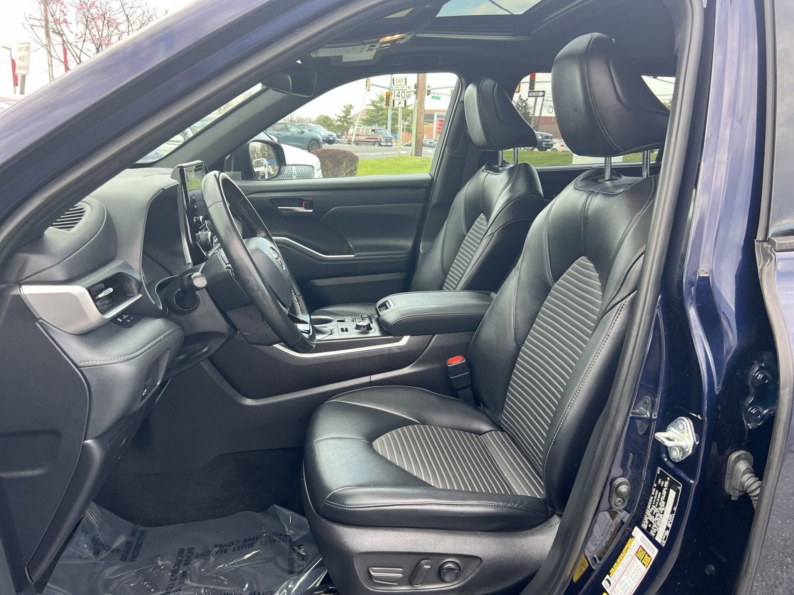 2022 Toyota Highlander XSE