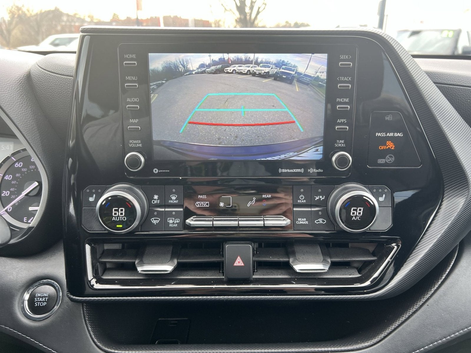 2022 Toyota Highlander XSE