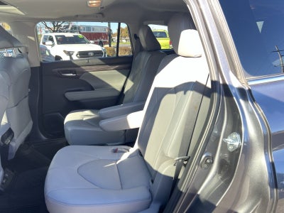 2023 Toyota Highlander Hybrid Limited