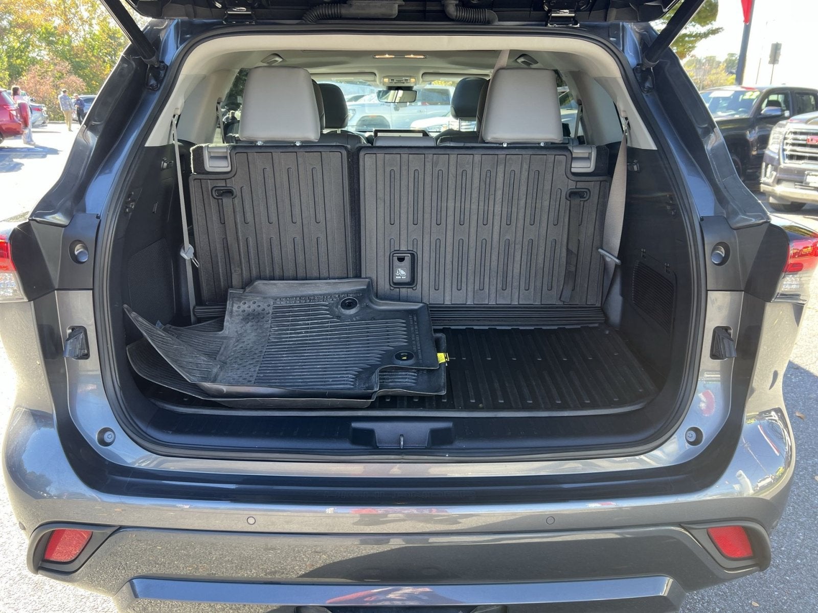2023 Toyota Highlander Hybrid Limited