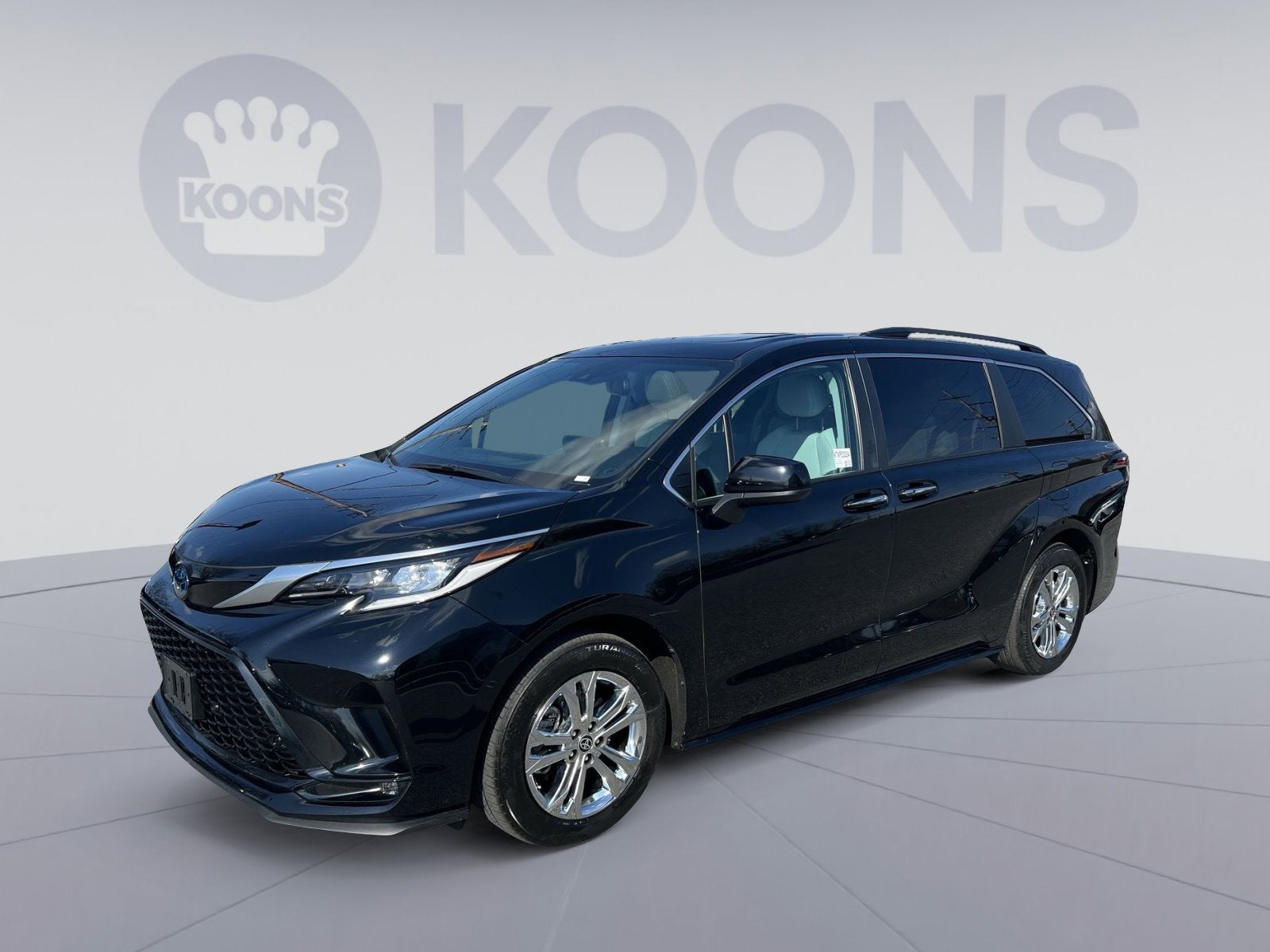2023 Toyota Sienna XSE