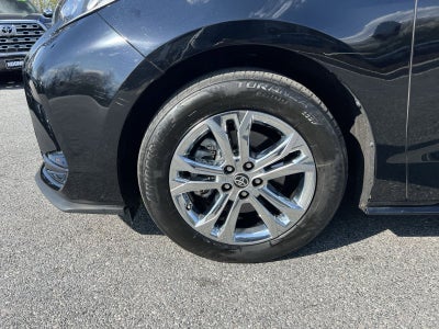 2023 Toyota Sienna XSE