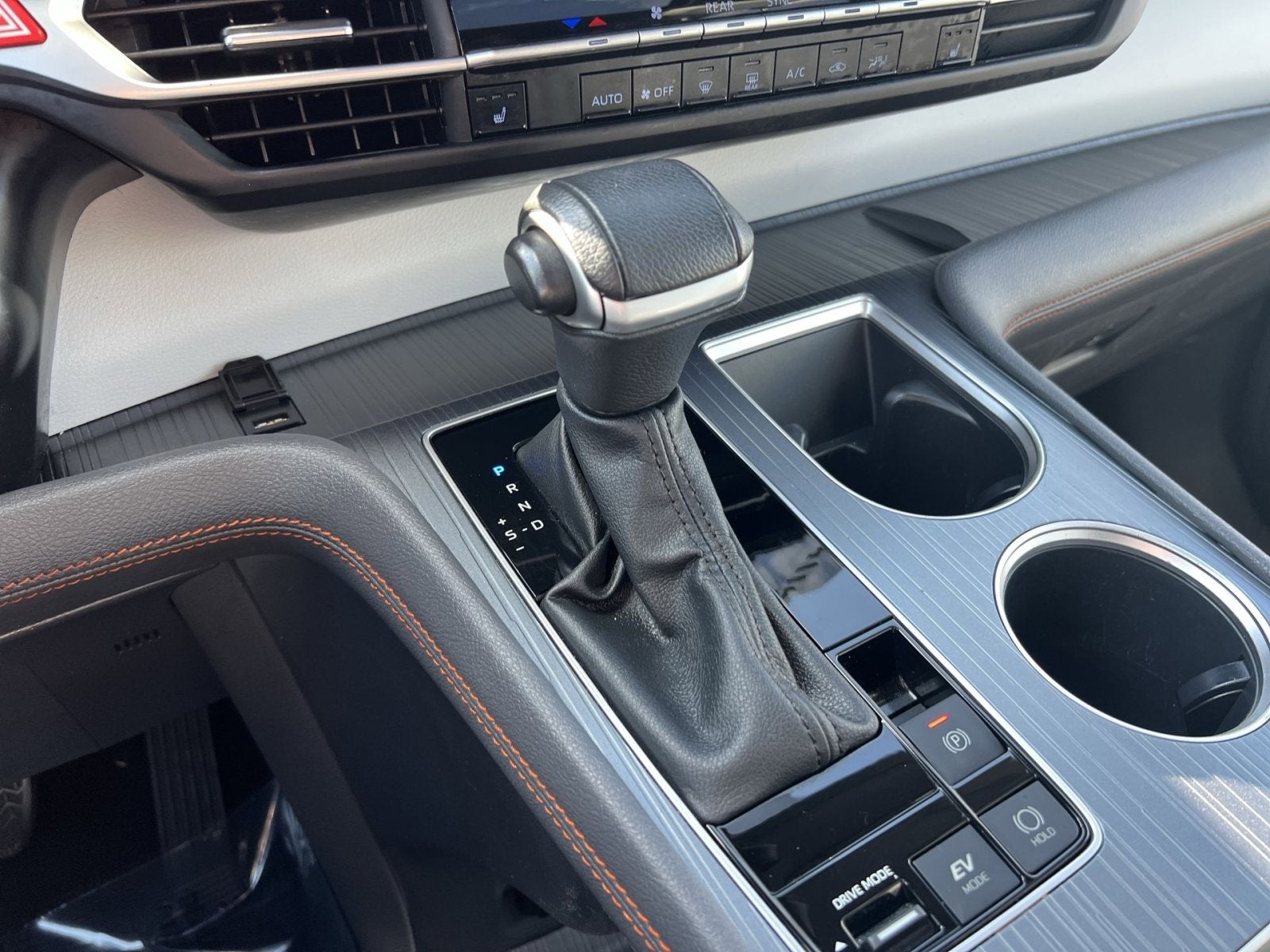 2023 Toyota Sienna XSE