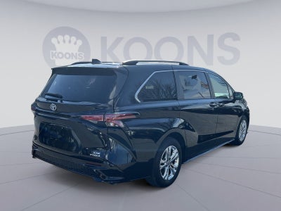 2023 Toyota Sienna XSE