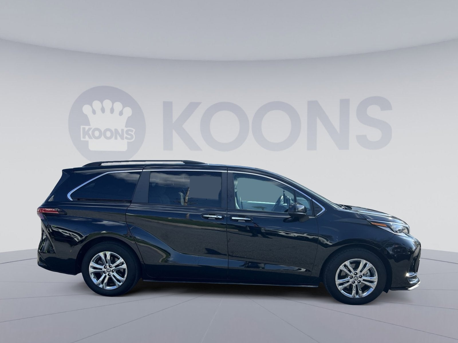 2023 Toyota Sienna XSE