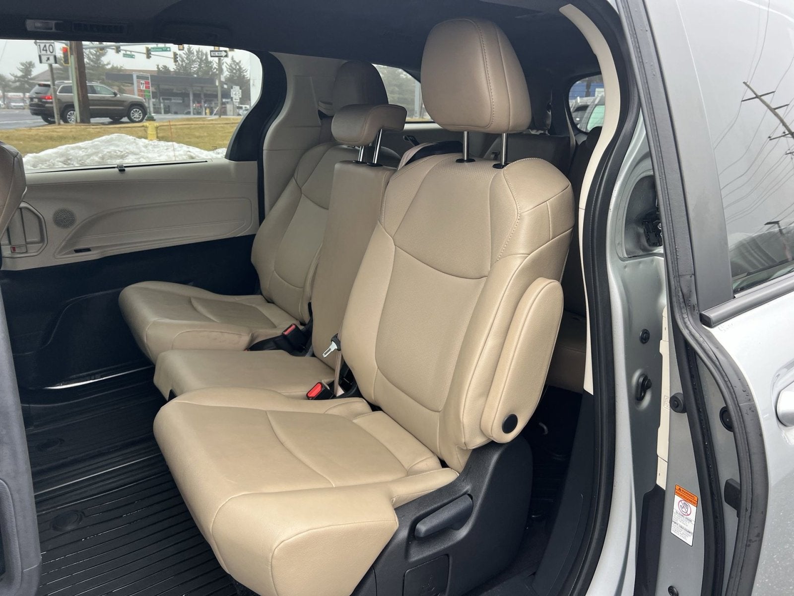 2023 Toyota Sienna XLE