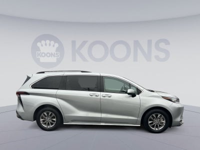 2023 Toyota Sienna XLE
