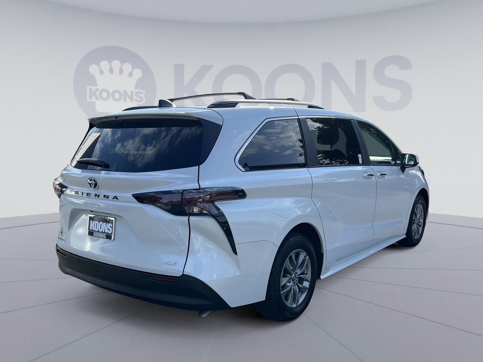 2025 Toyota Sienna XLE
