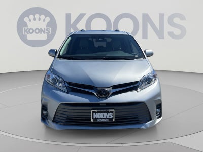 2020 Toyota Sienna XLE