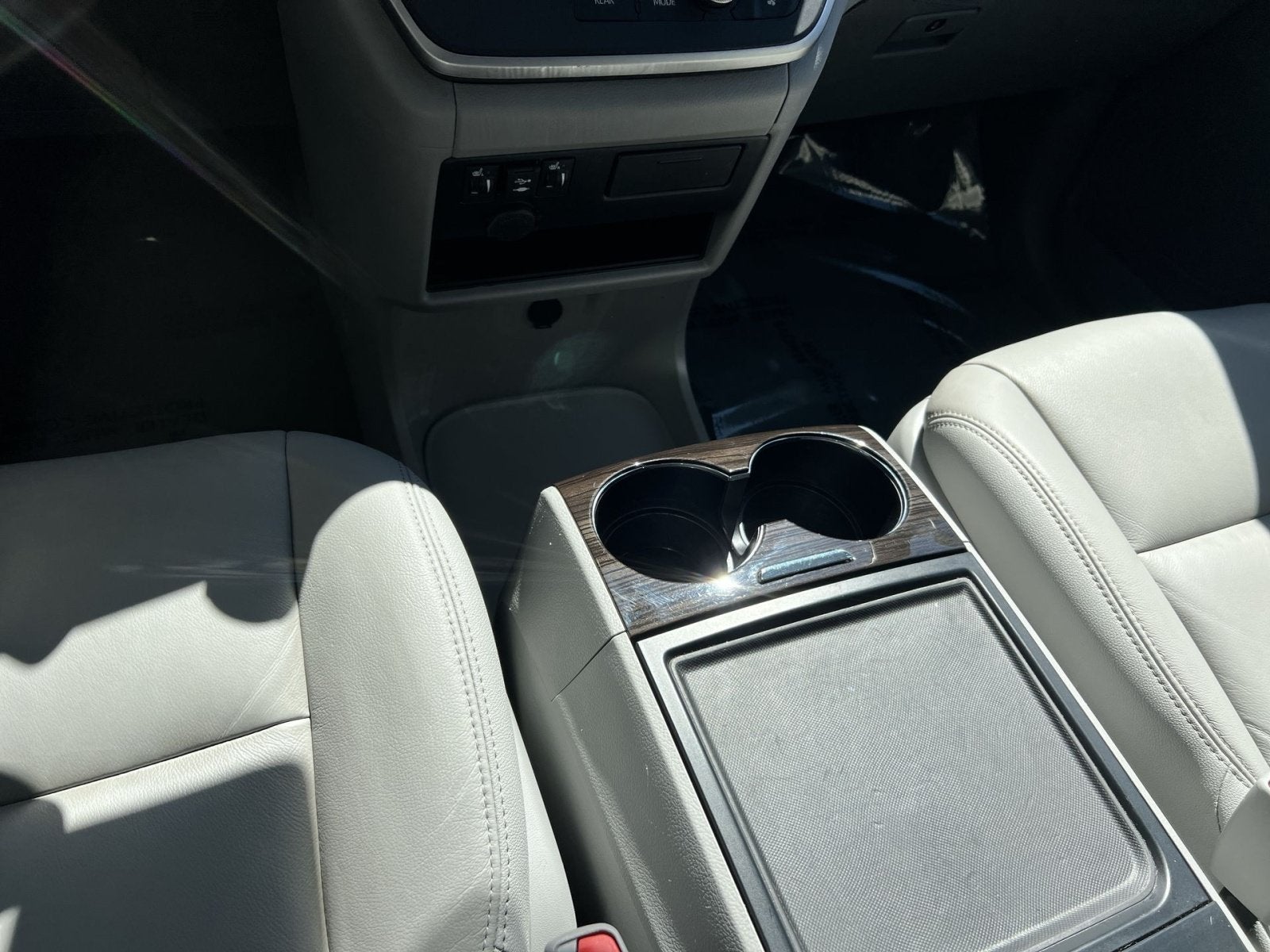 2020 Toyota Sienna XLE