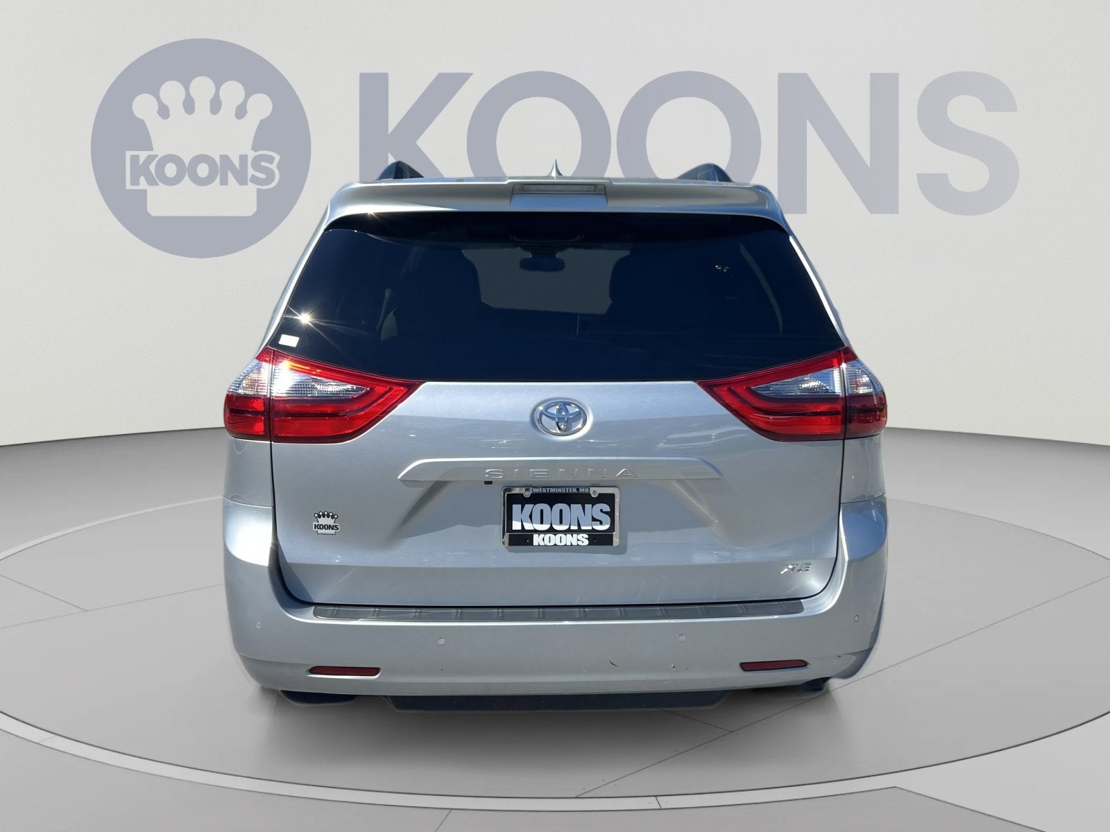 2020 Toyota Sienna XLE
