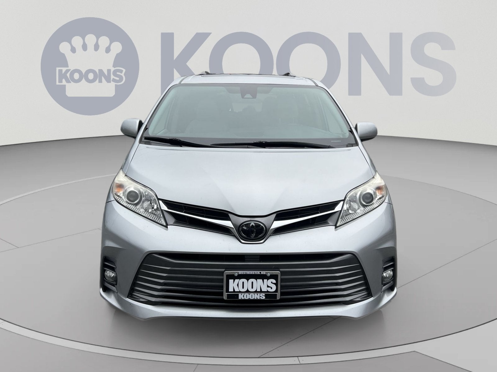 2019 Toyota Sienna XLE