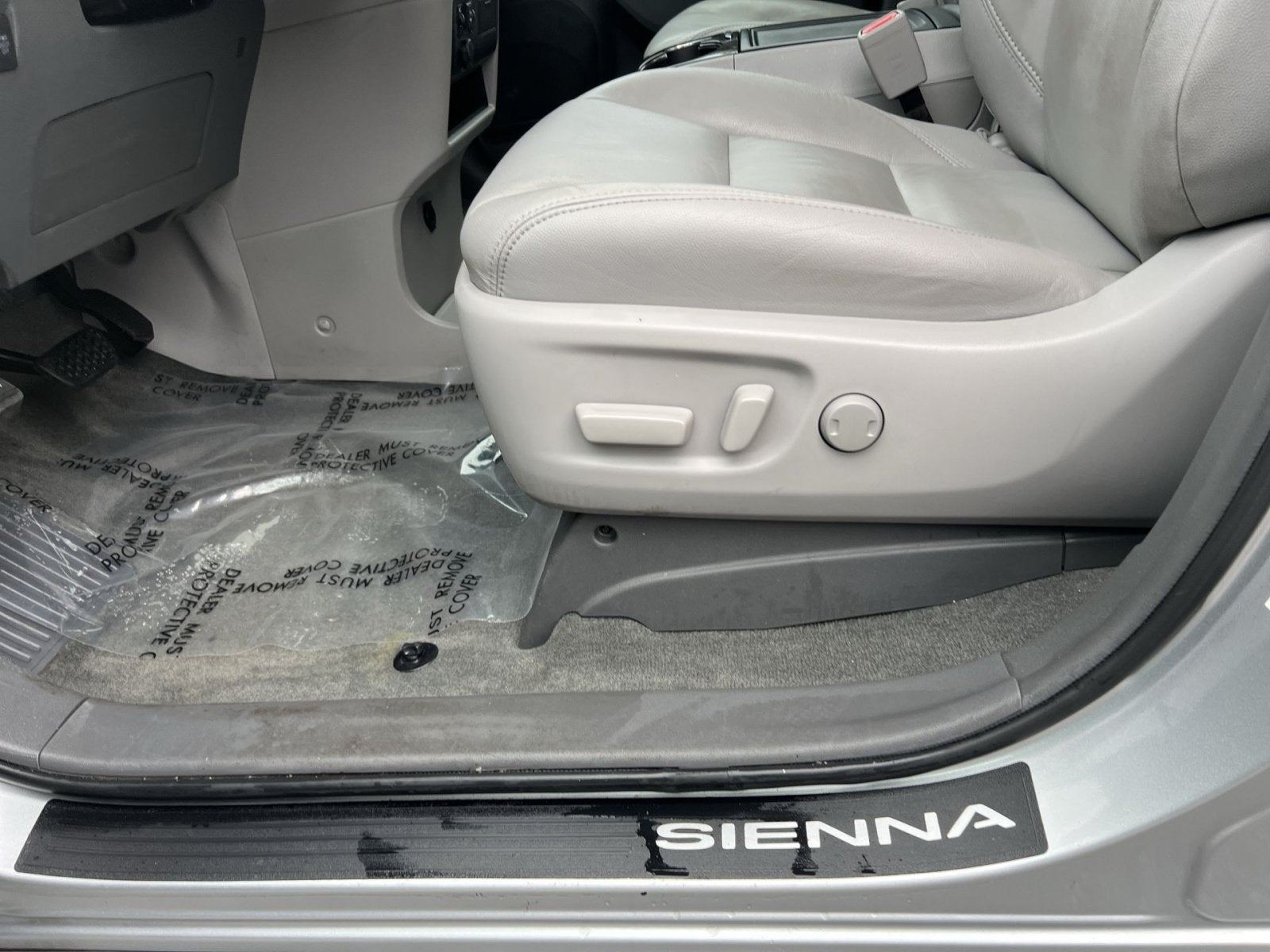 2019 Toyota Sienna XLE