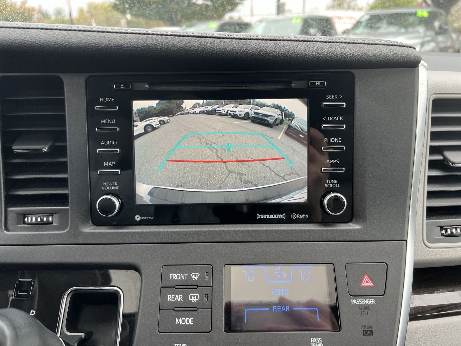 2019 Toyota Sienna XLE