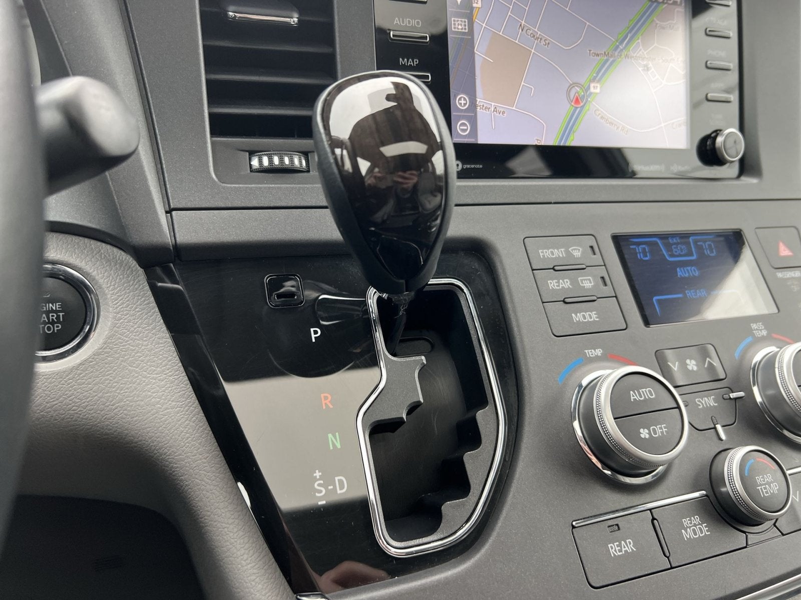 2019 Toyota Sienna XLE