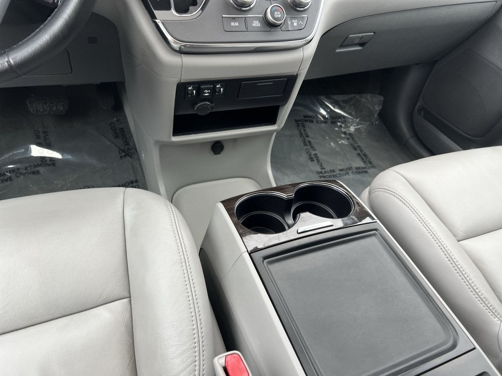 2019 Toyota Sienna XLE