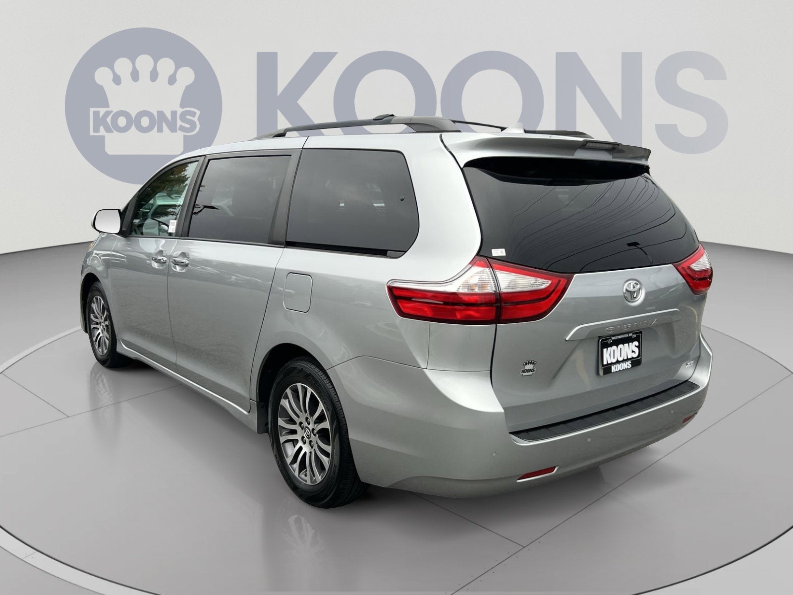 2019 Toyota Sienna XLE