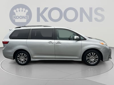 2019 Toyota Sienna XLE