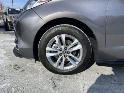 2024 Toyota Sienna Limited