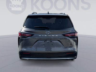 2024 Toyota Sienna Limited