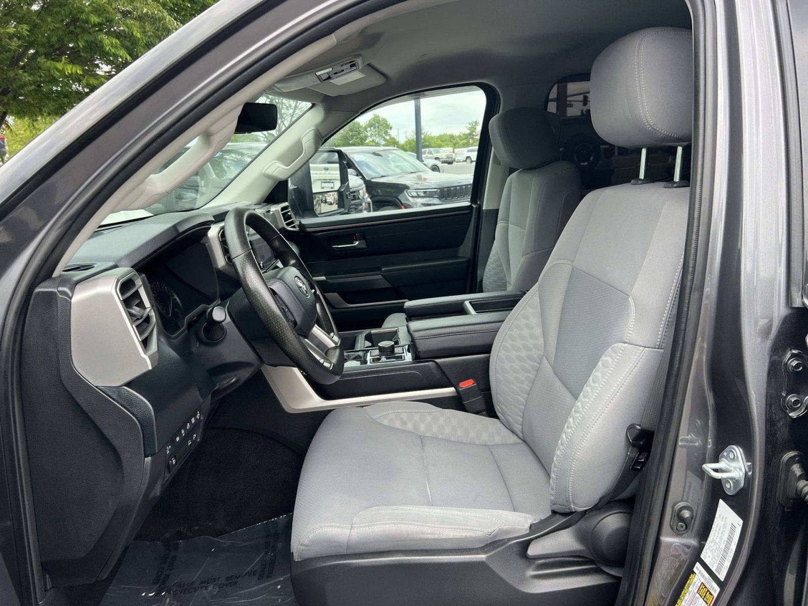2022 Toyota Tundra SR5