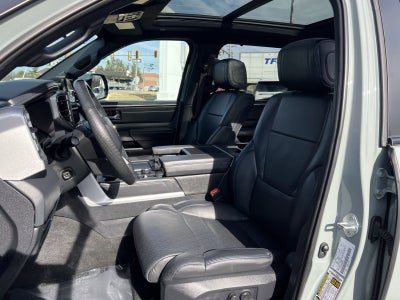 2024 Toyota Tundra Hybrid Platinum