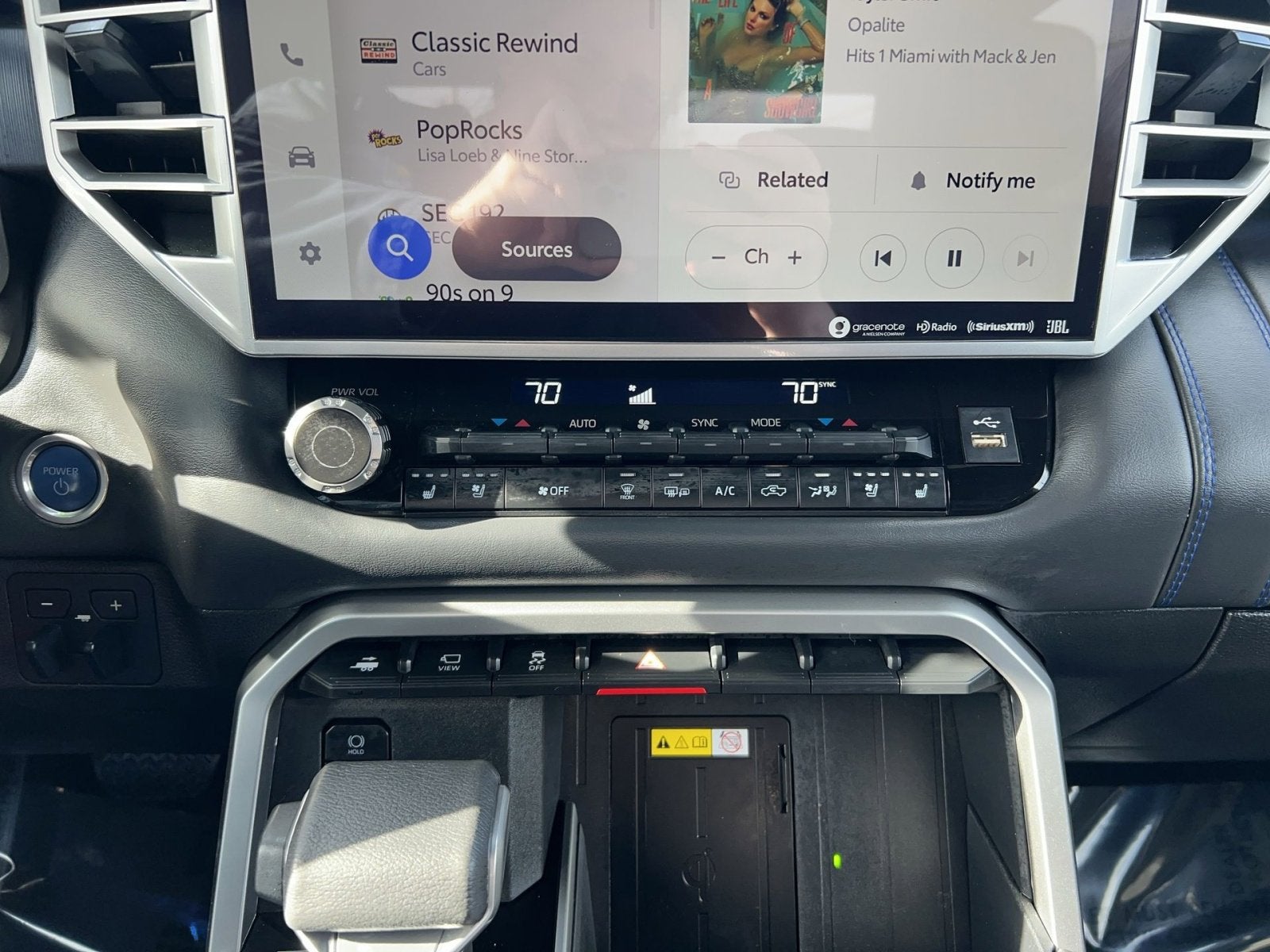 2024 Toyota Tundra Hybrid Platinum