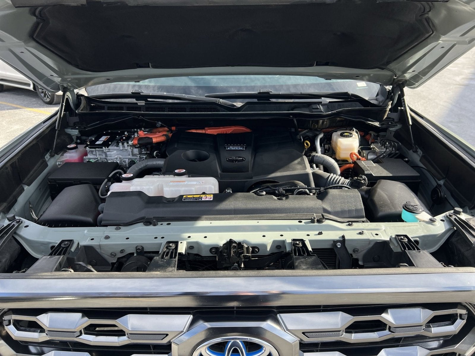 2024 Toyota Tundra Hybrid Platinum