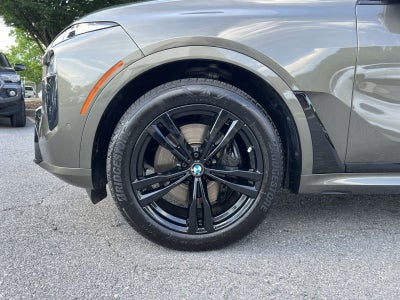 2023 BMW X7 xDrive40i
