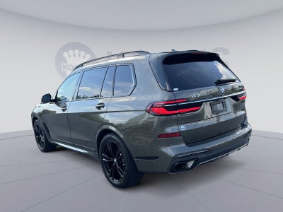 2023 BMW X7 xDrive40i