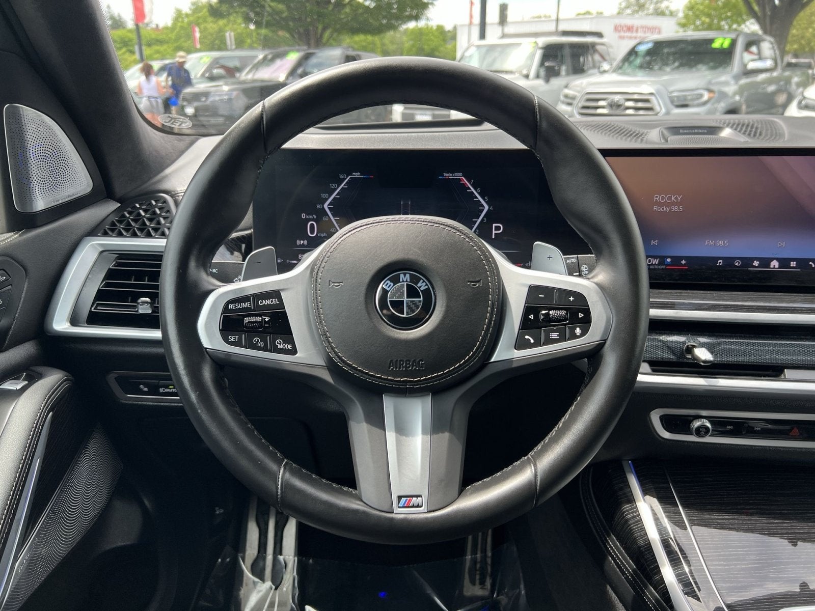 2024 BMW X7 xDrive40i
