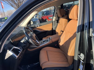 2023 BMW X7 xDrive40i