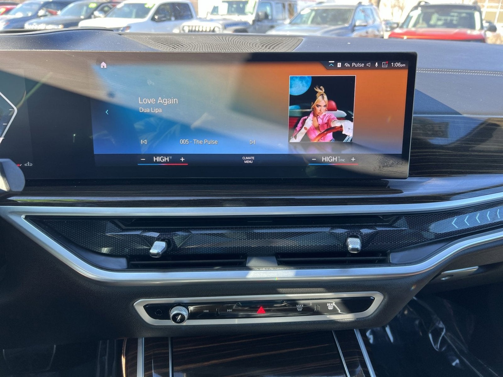 2023 BMW X7 xDrive40i