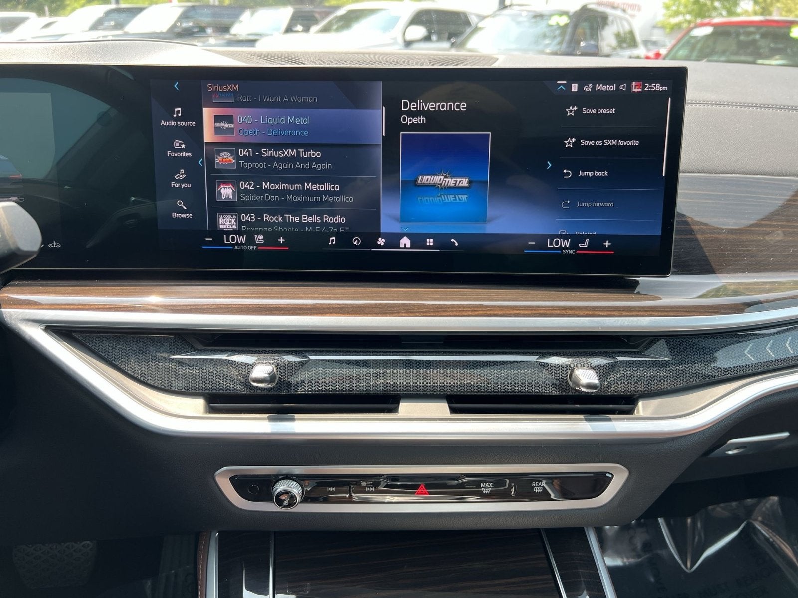 2024 BMW X5 xDrive40i