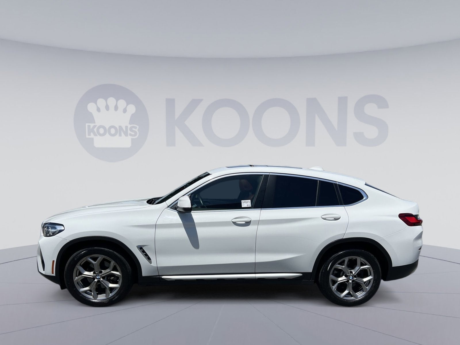 2023 BMW X4 xDrive30i