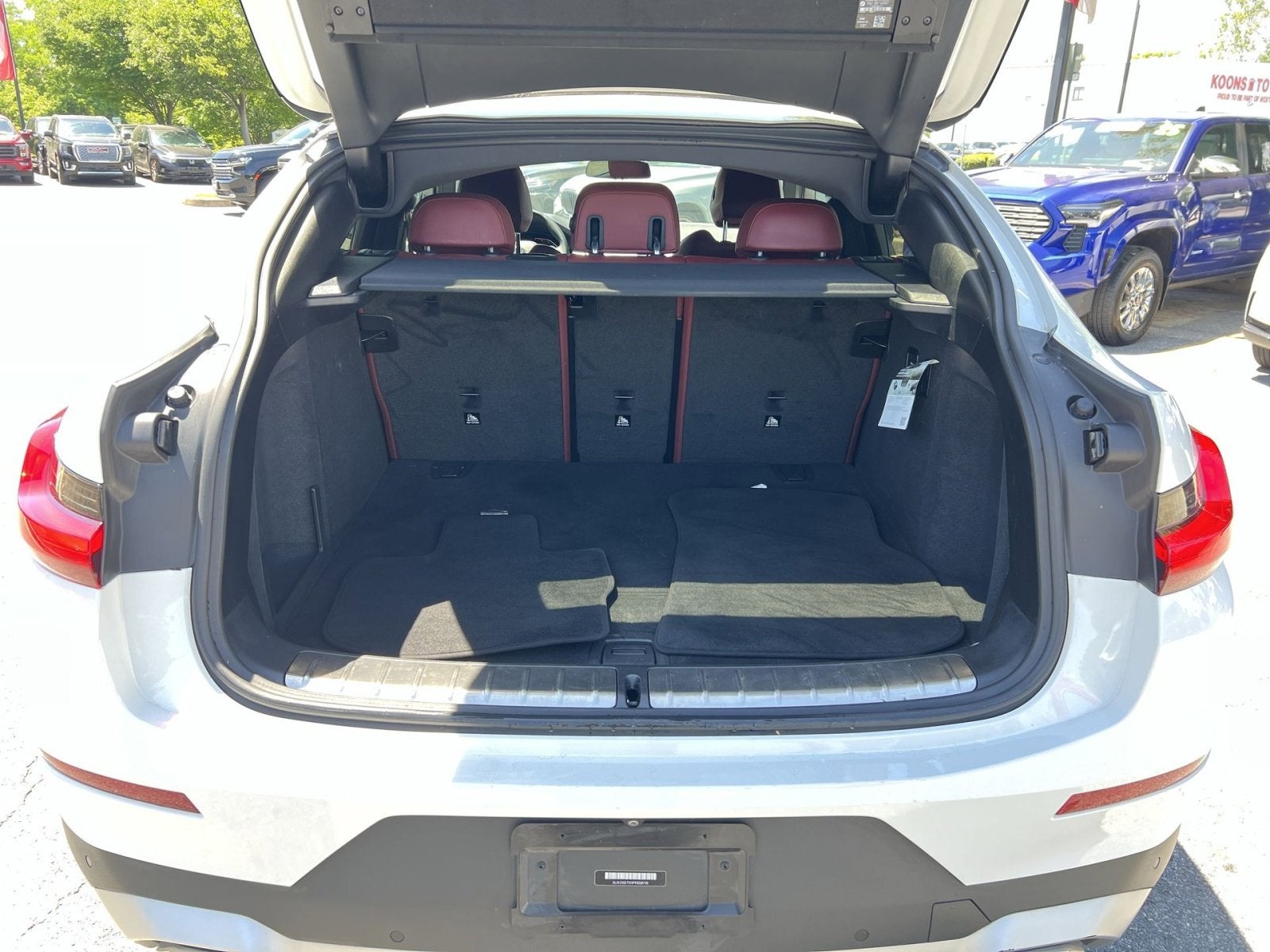 2023 BMW X4 xDrive30i