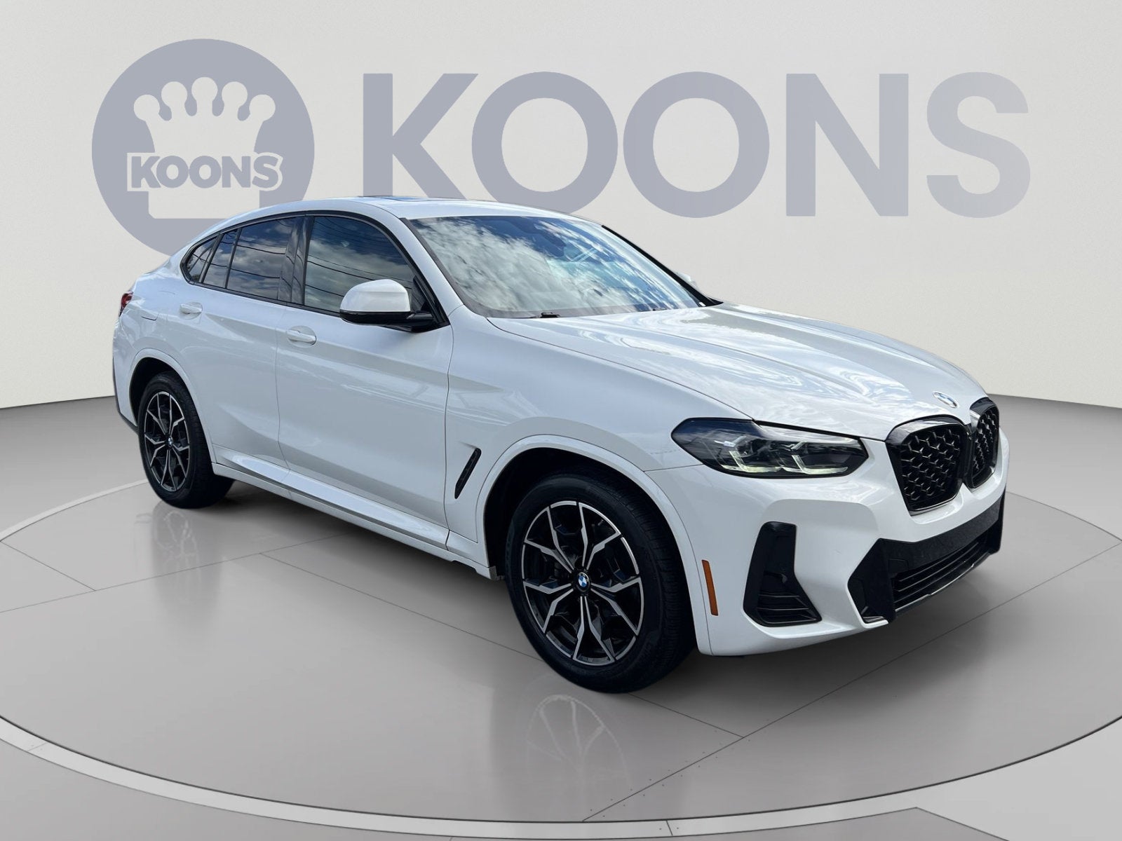 2024 BMW X4 xDrive30i
