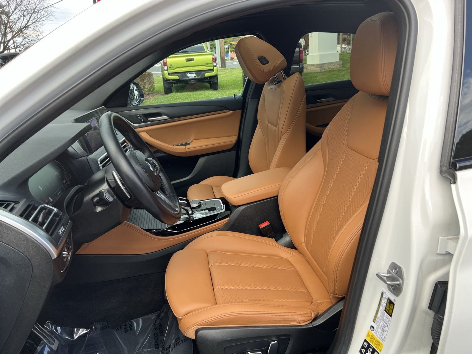 2024 BMW X4 xDrive30i