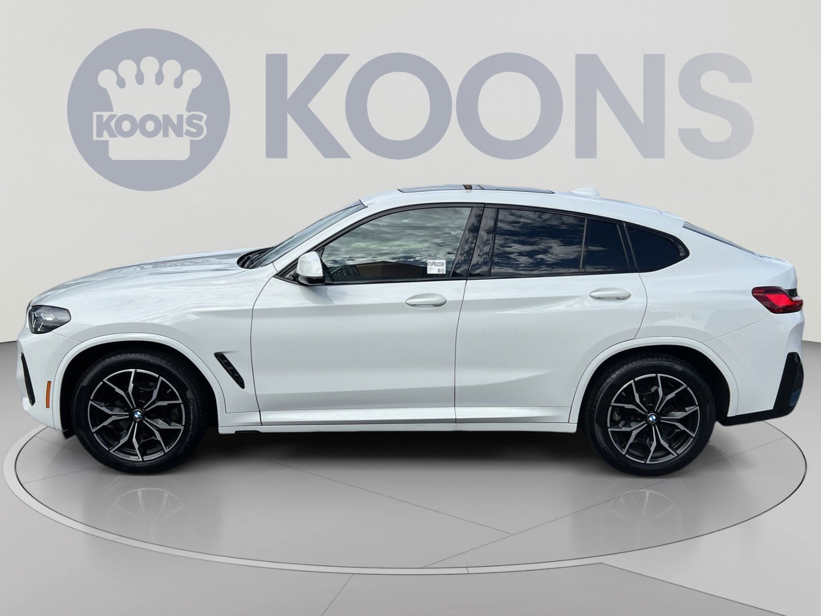 2024 BMW X4 xDrive30i